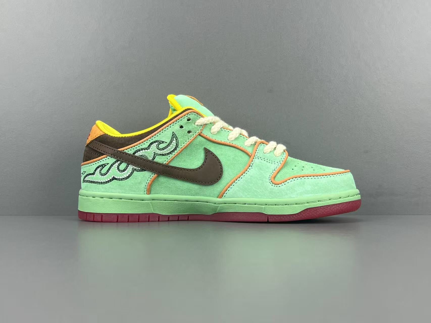 Nike Dunk SB Dunk Low “Shenron”