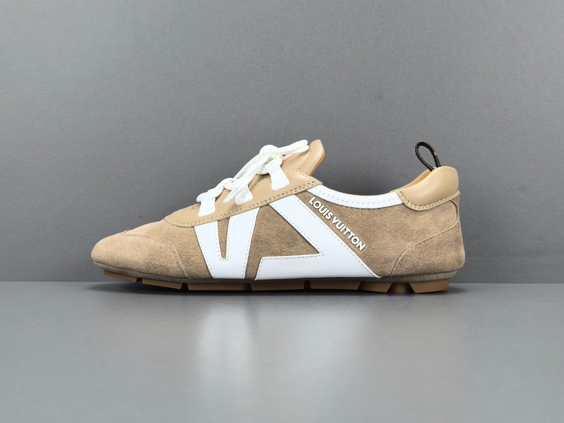 Sneakerina