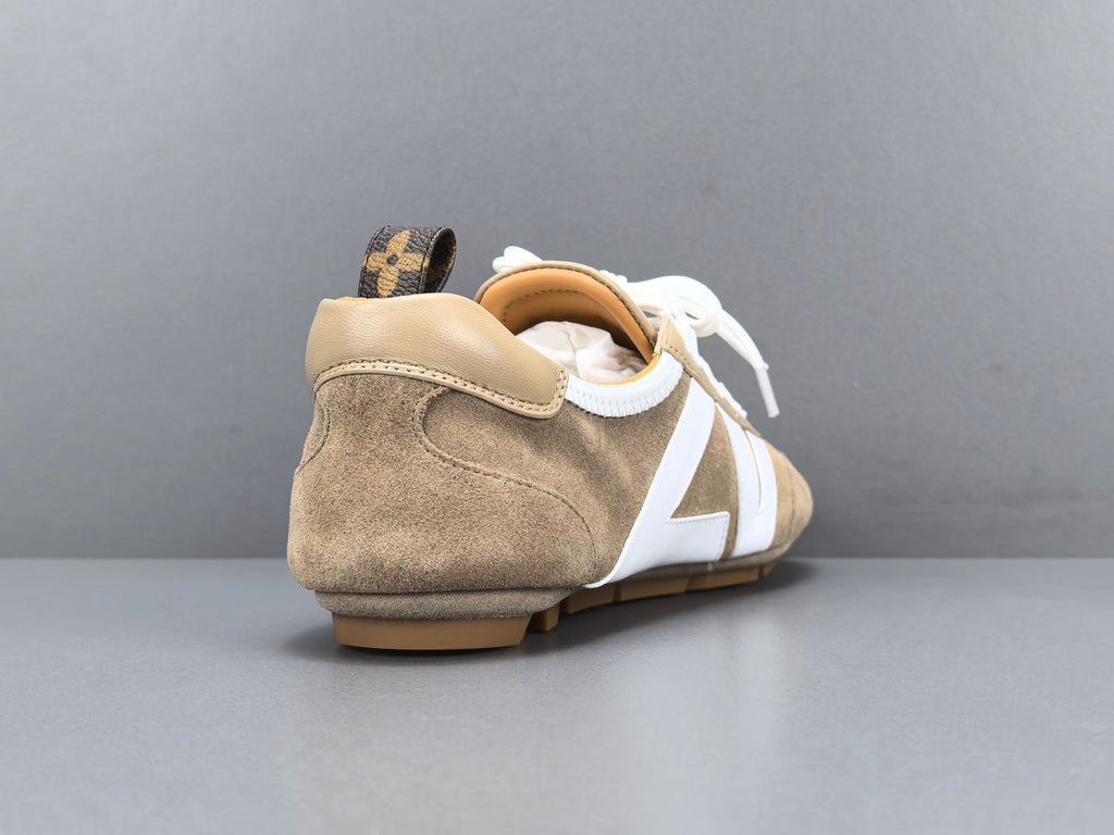 Sneakerina