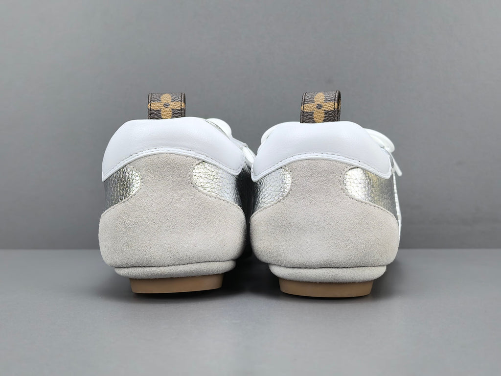 Sneakerina