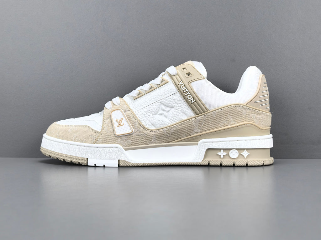 Lv Trainer