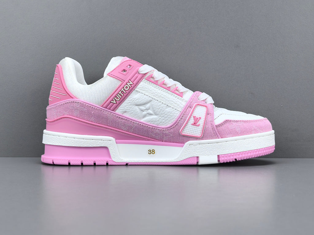 Lv Trainer
