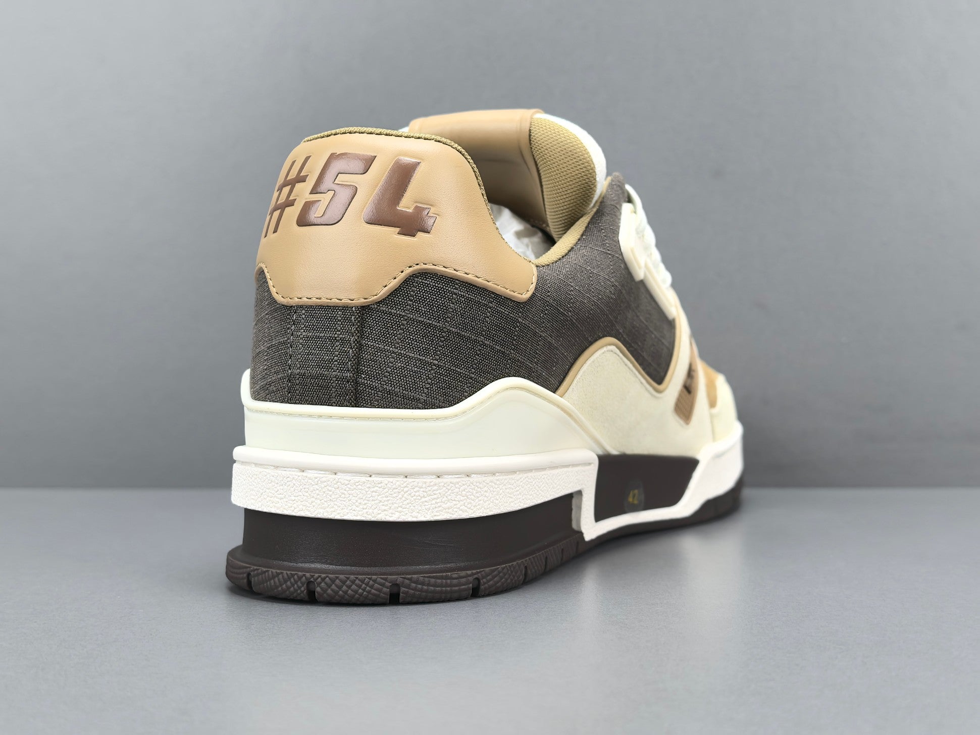 Lv Trainer