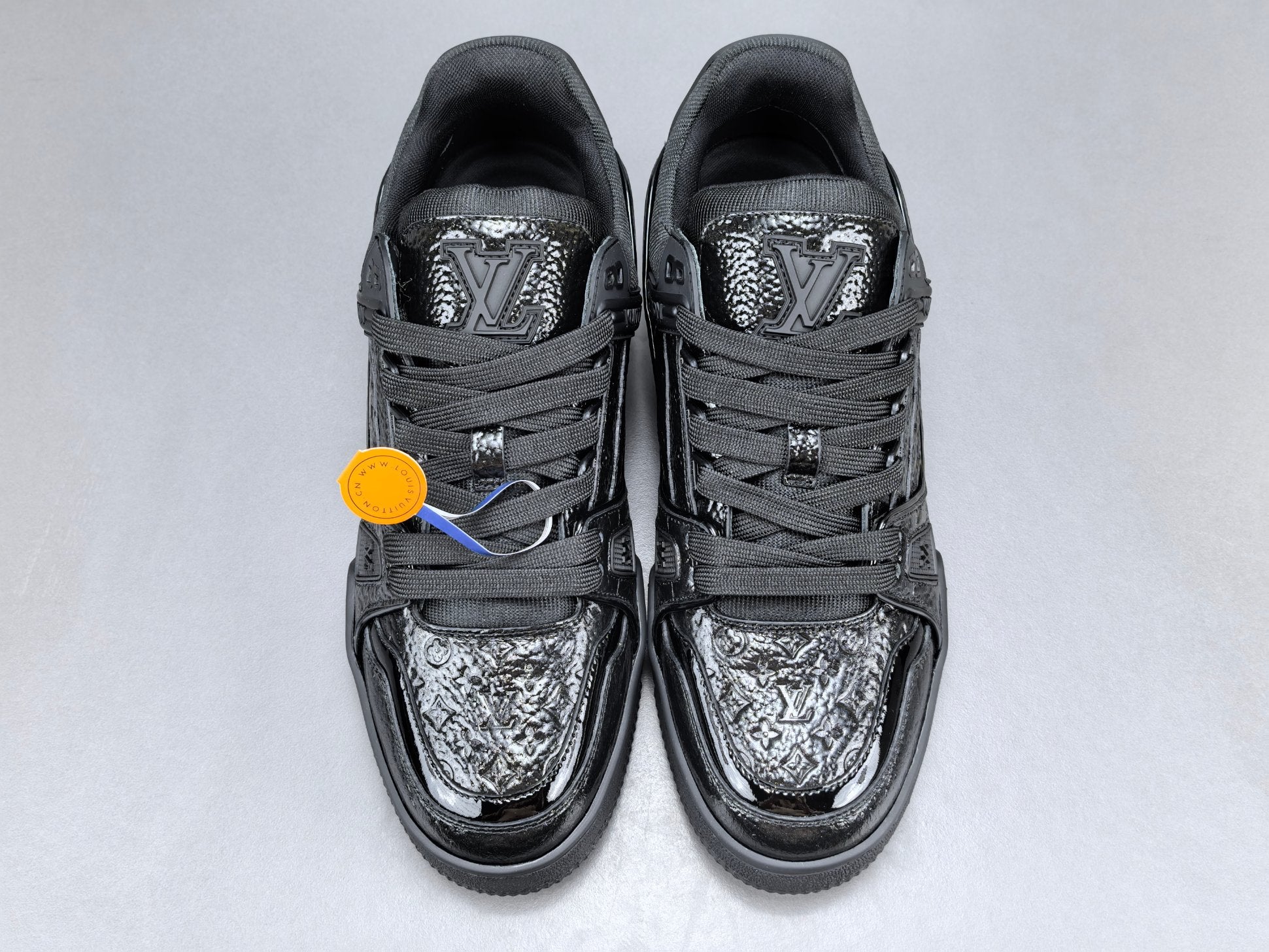 Lv Trainer