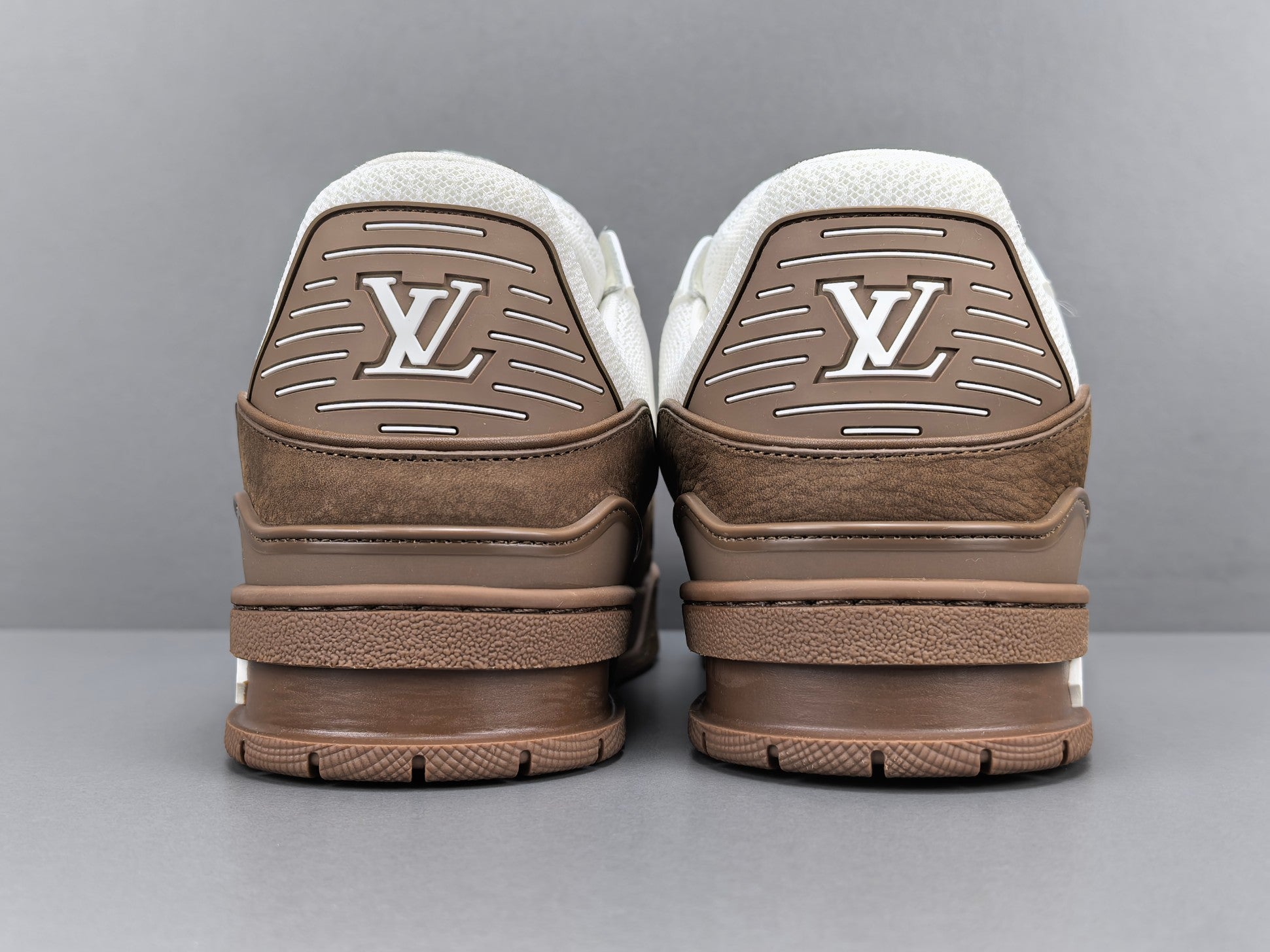 Lv Trainer