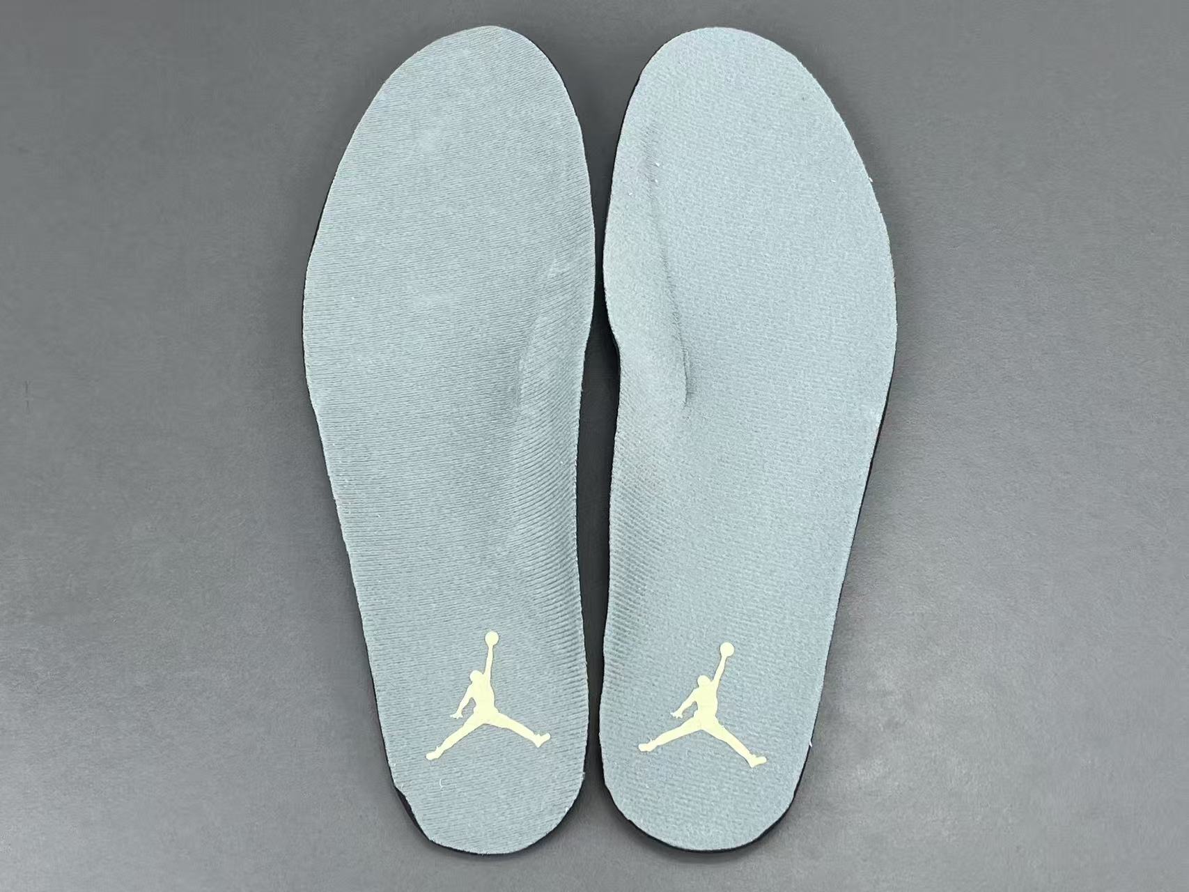 Jordan Air Jordan 4 SE Craft Photon Dust