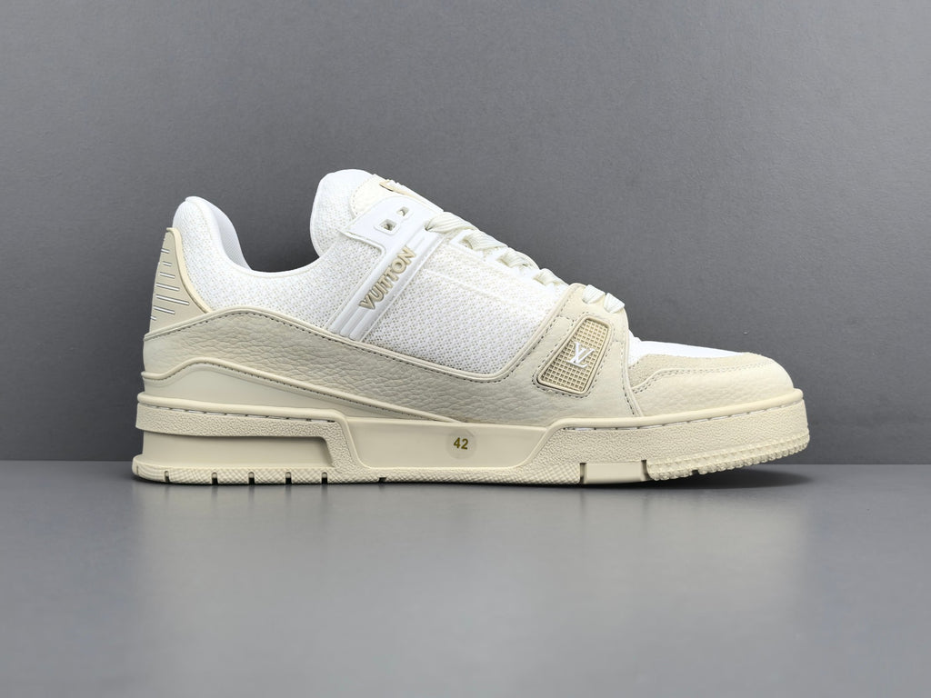 Lv Trainer
