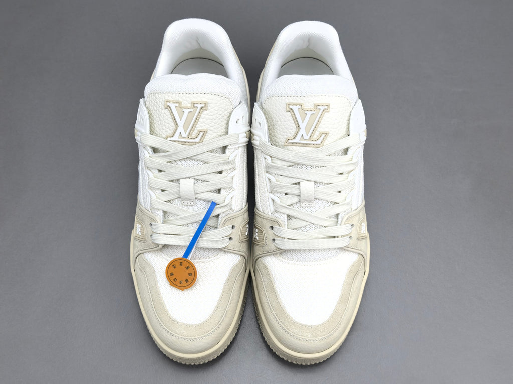 Lv Trainer