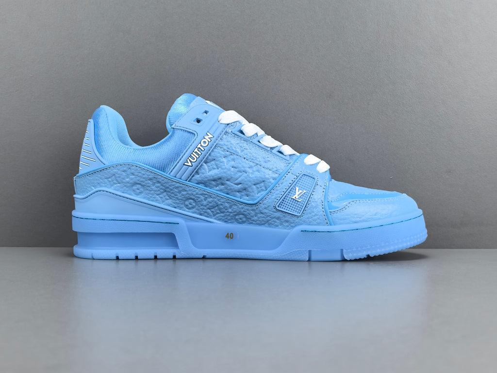 Lv Trainer