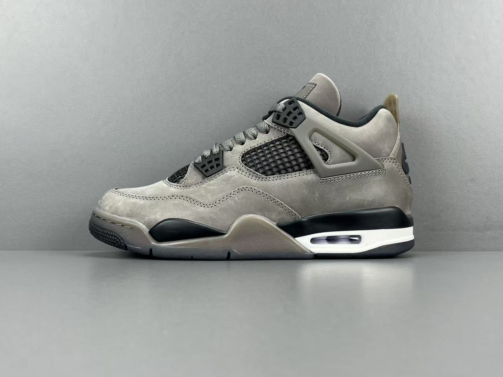 Jordan Air Ship “Cave Stone”