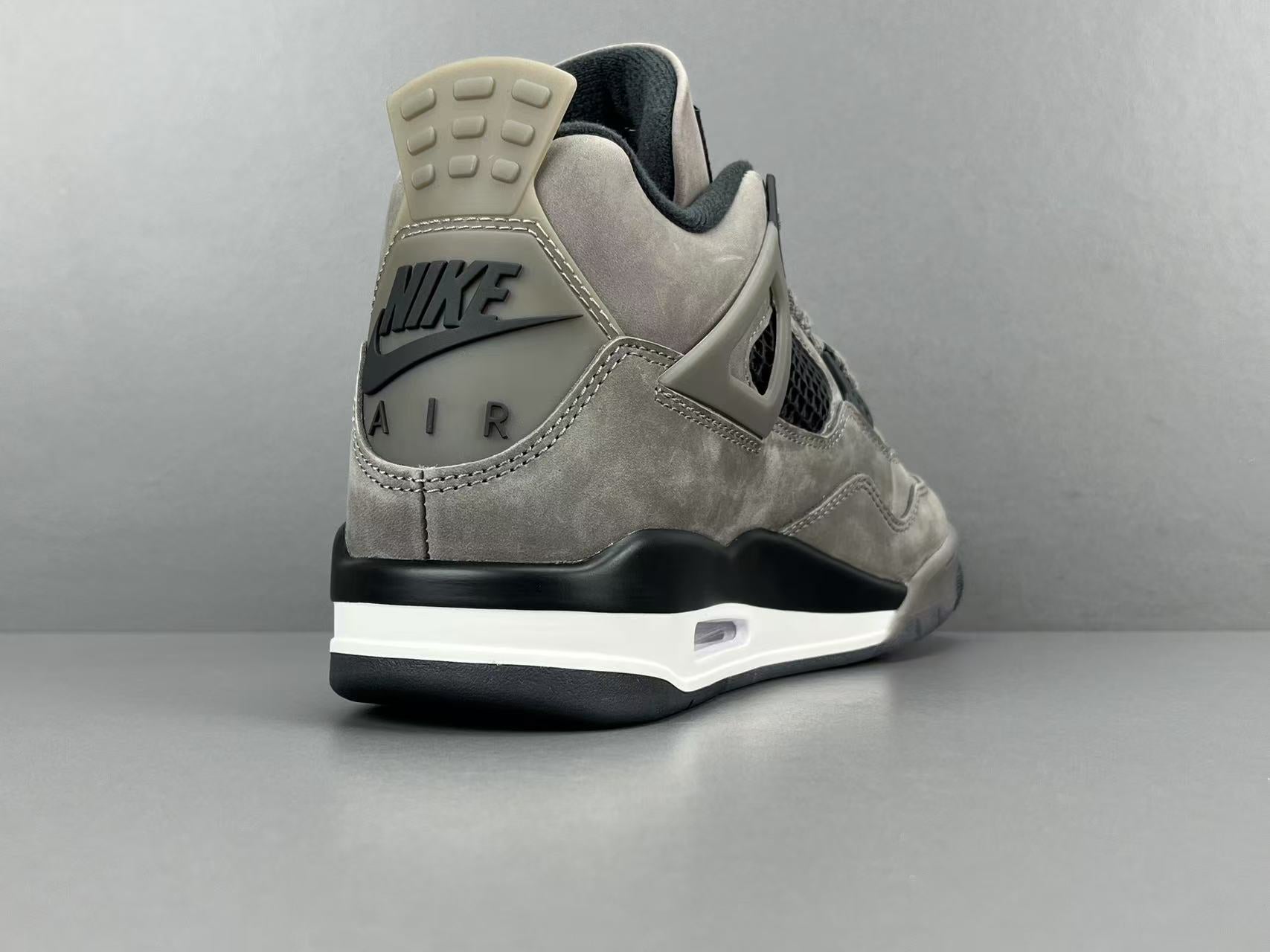 Jordan Air Ship “Cave Stone”