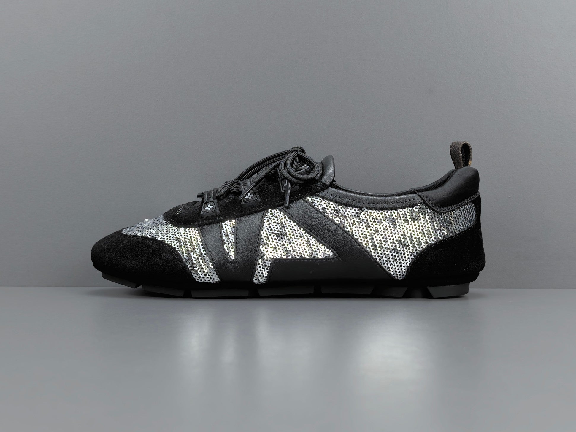 Sneakerina