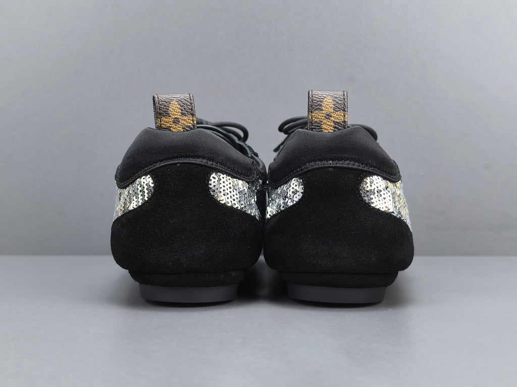 Sneakerina