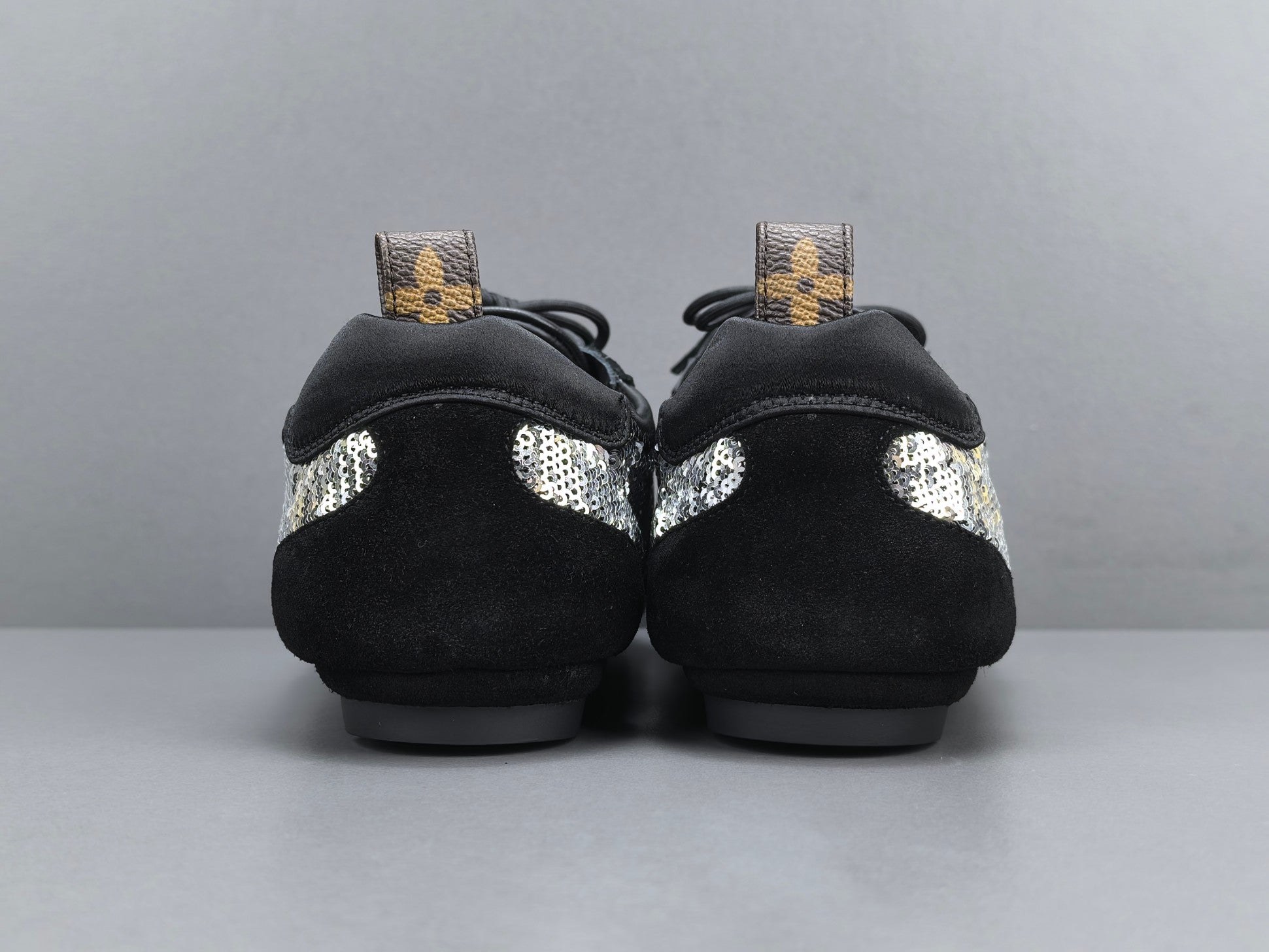 Sneakerina
