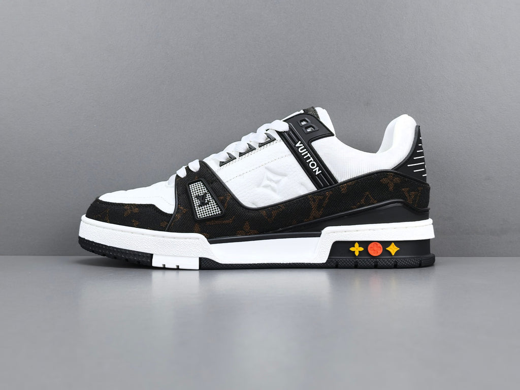 Lv Trainer