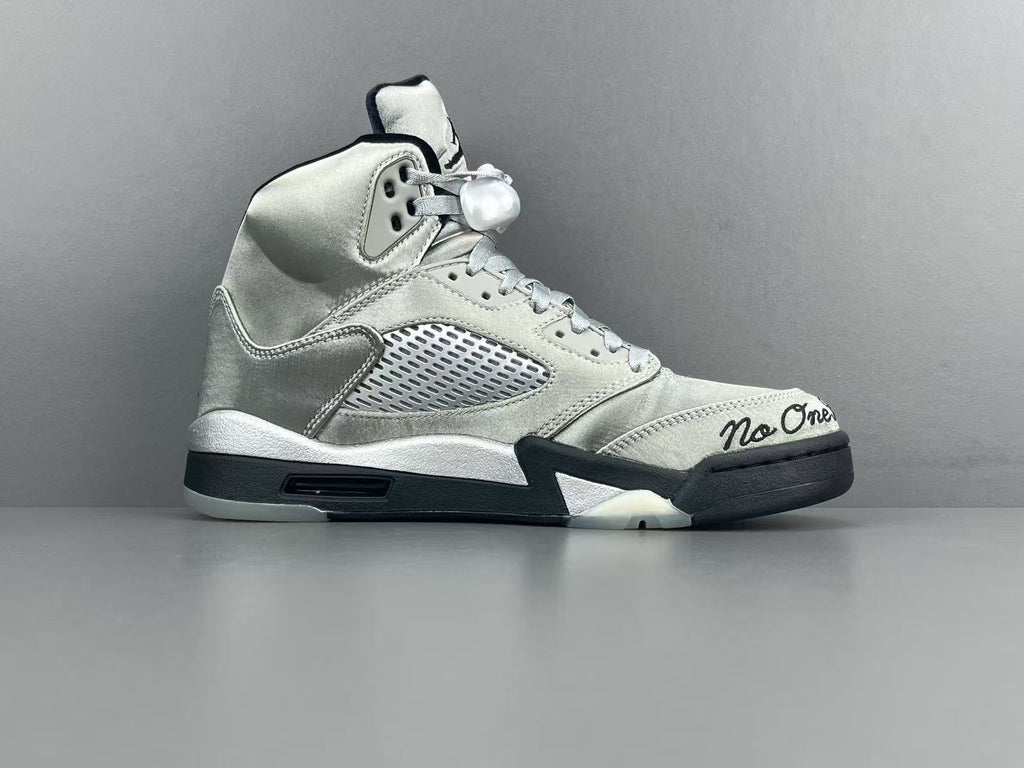 Jordan Air Jordan 5 Wings “Medium Grey/Black”