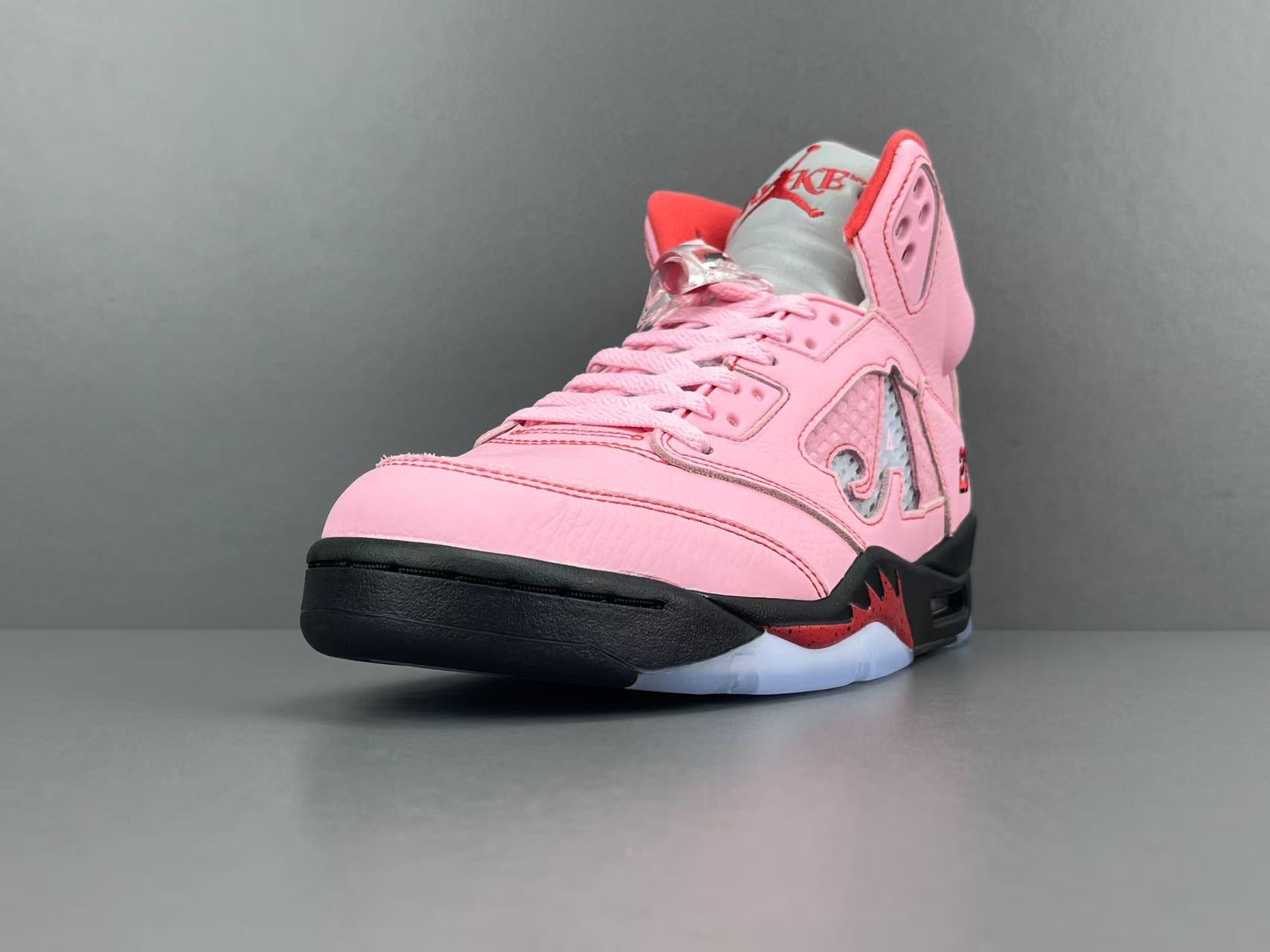 Awake NY x Air Jordan AJ5