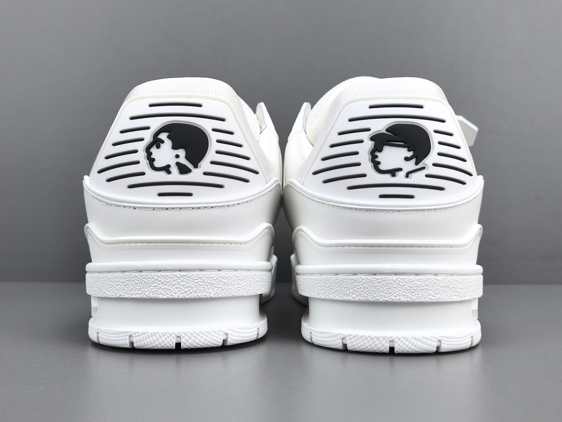 Lv Trainer