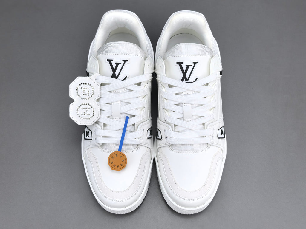 Lv Trainer