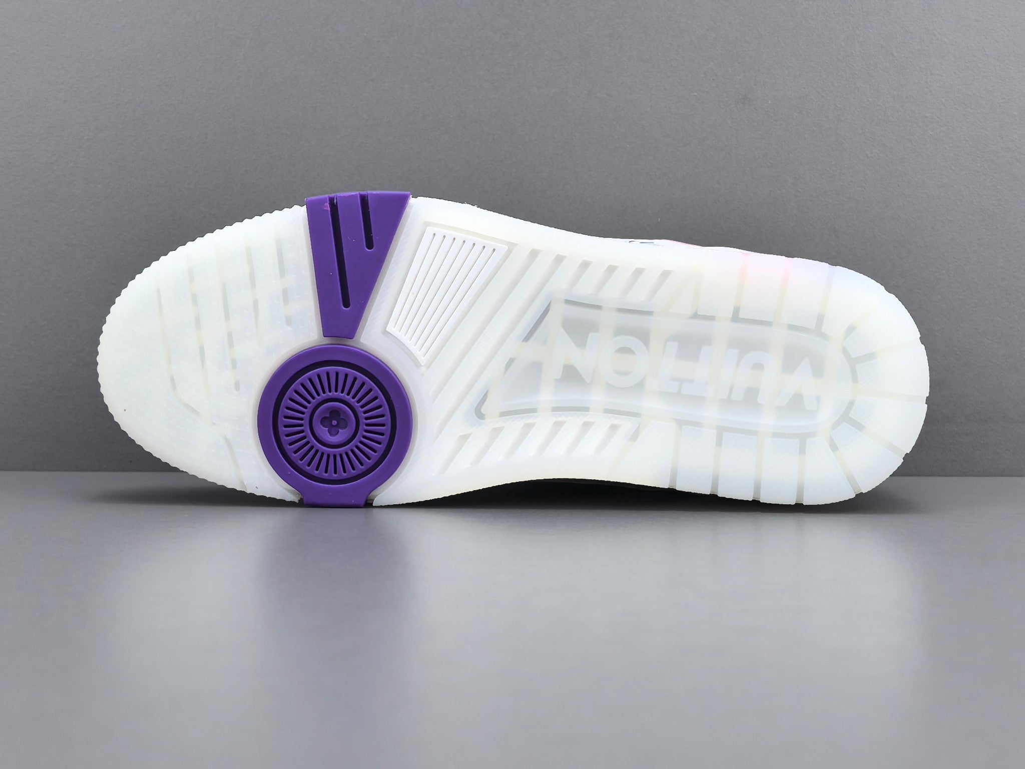 Lv Trainer