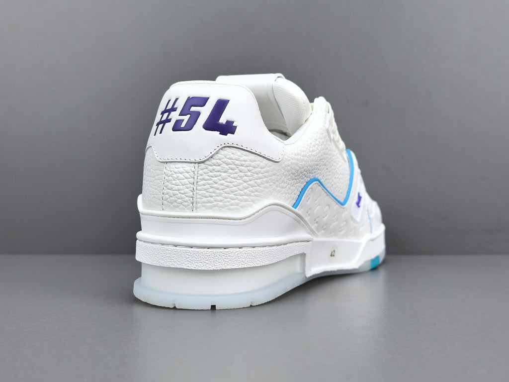 Lv Trainer