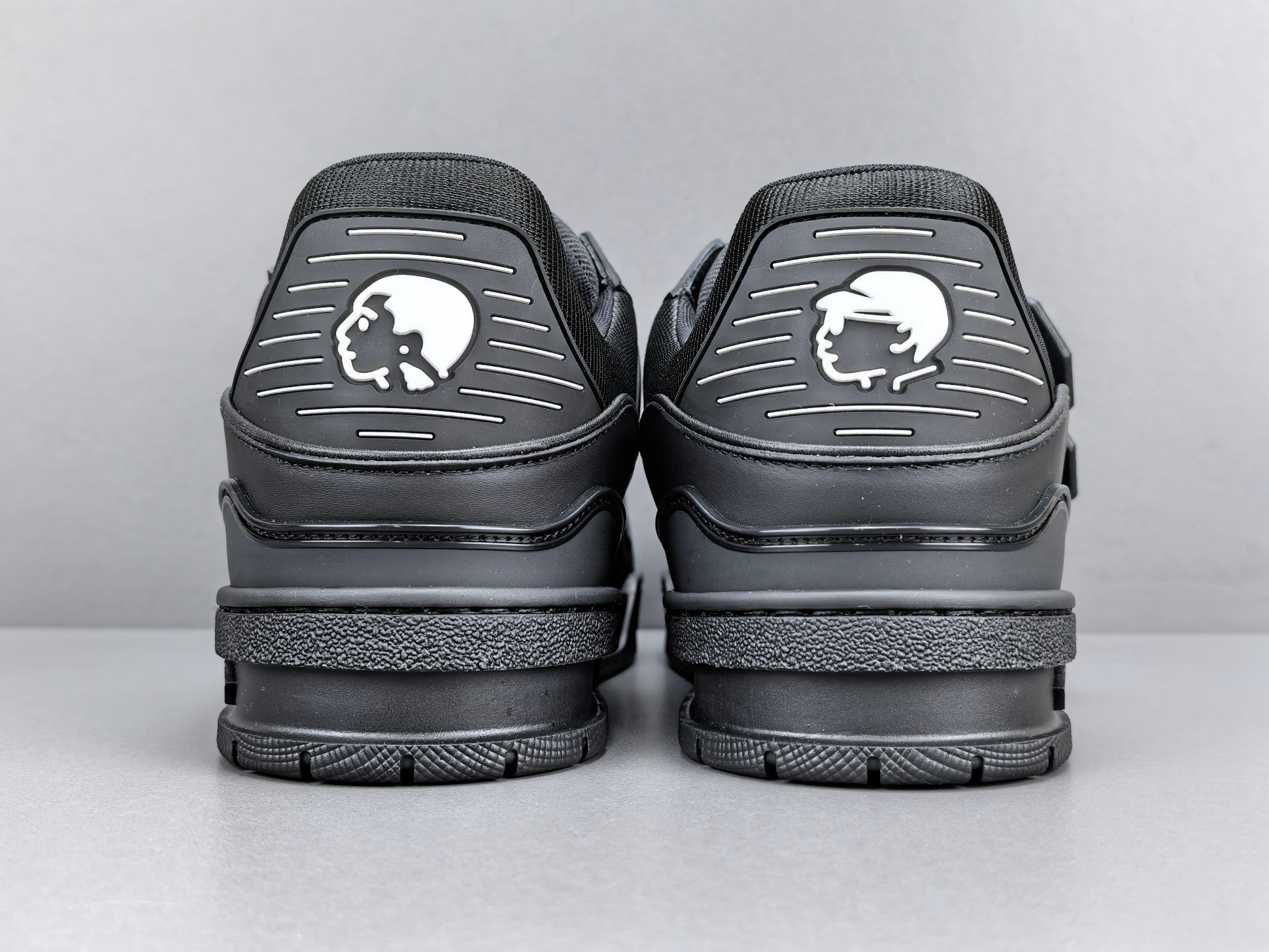 Lv Trainer
