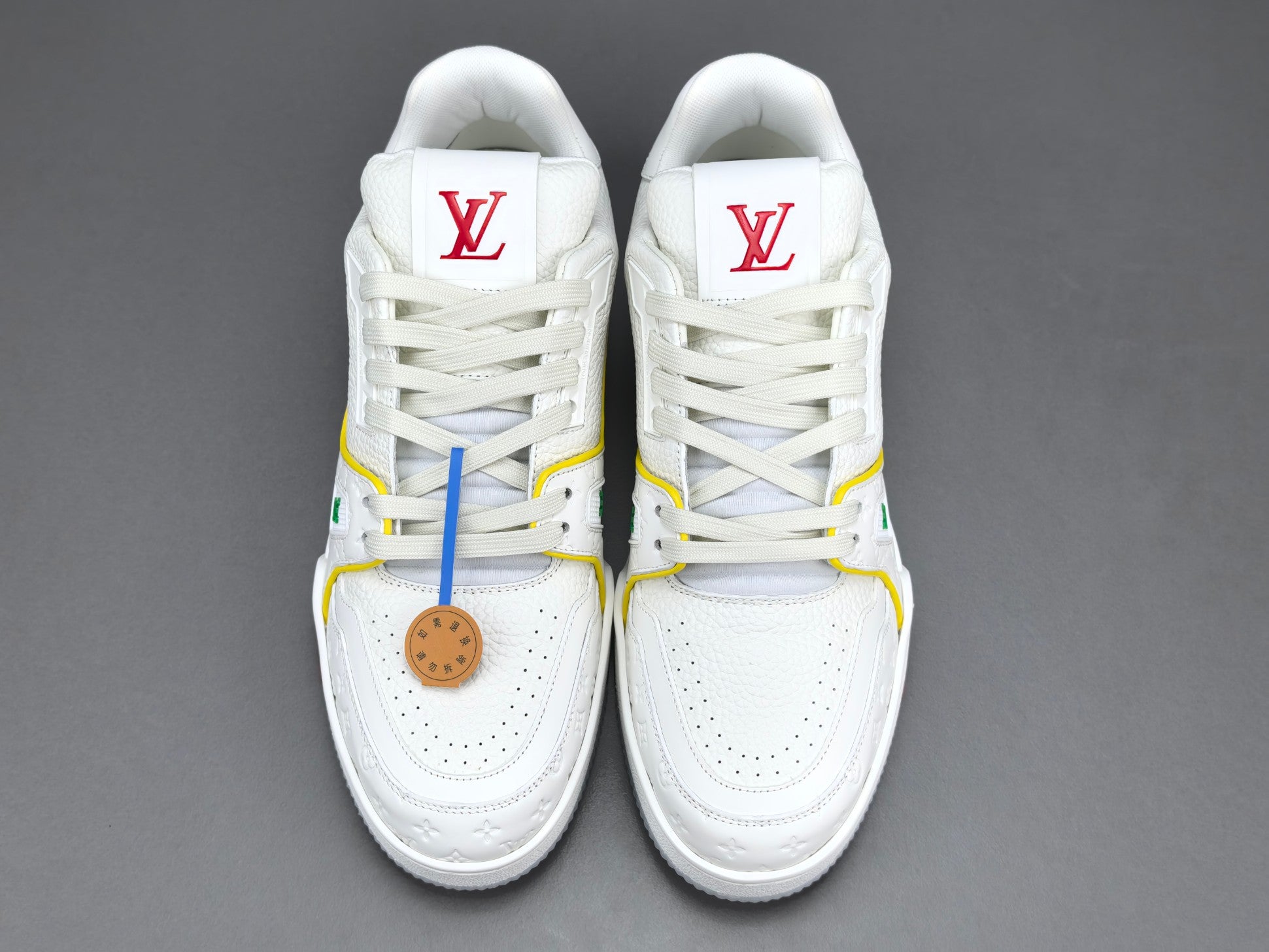 Lv Trainer
