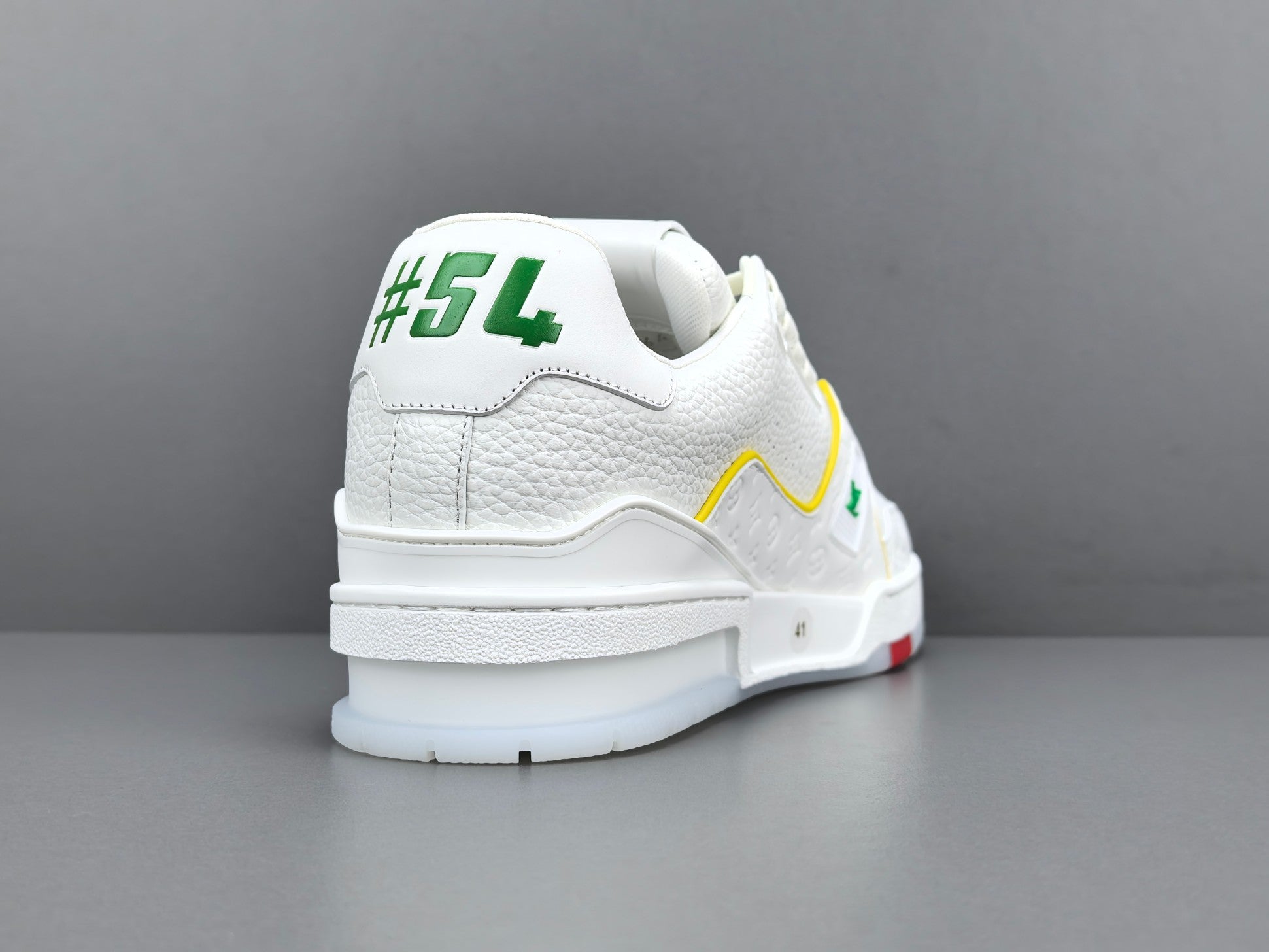 Lv Trainer
