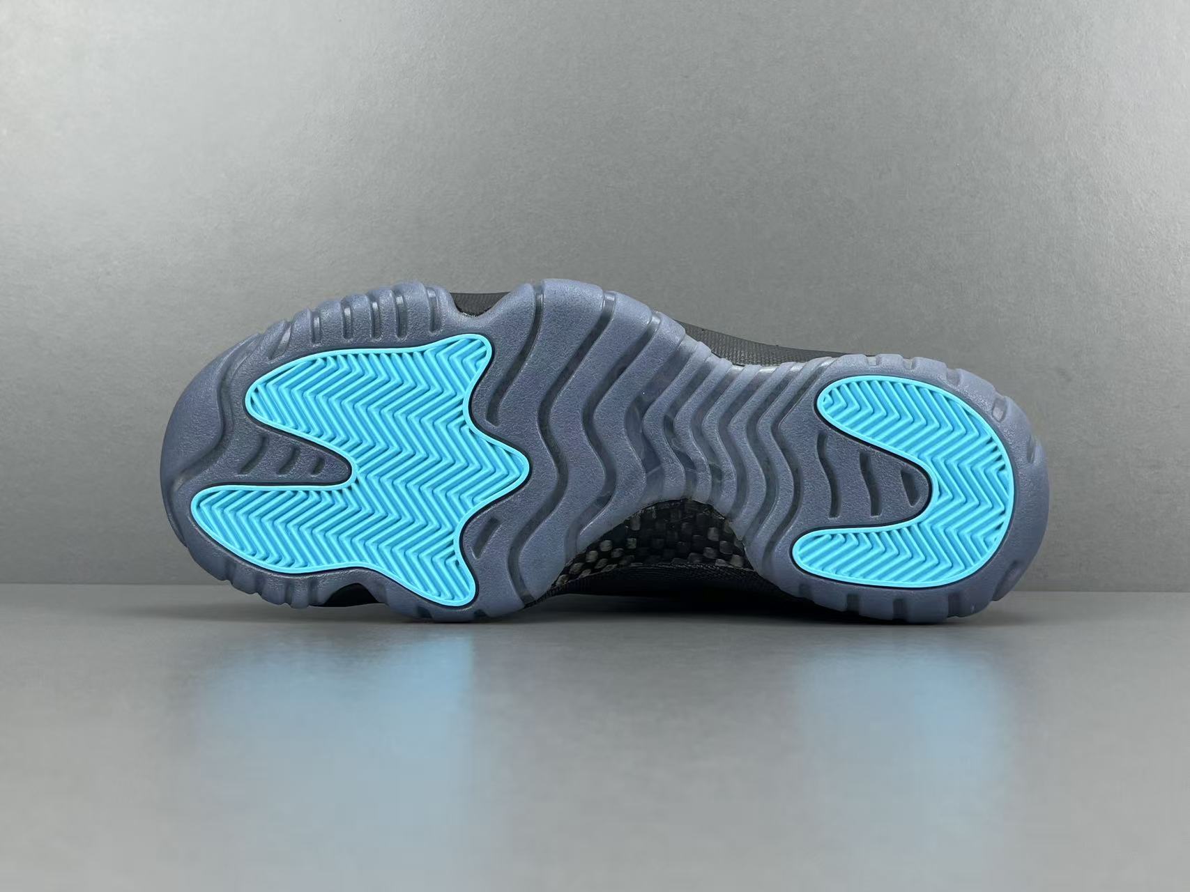 Jordan Air Jordan 11 Gamma Blue