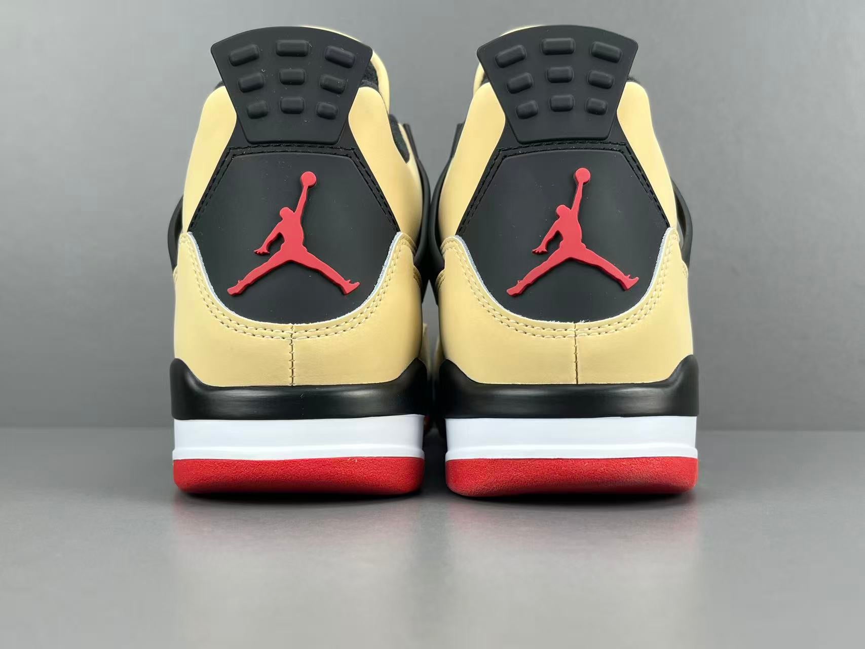 Jordan Air Jordan 4 Retro