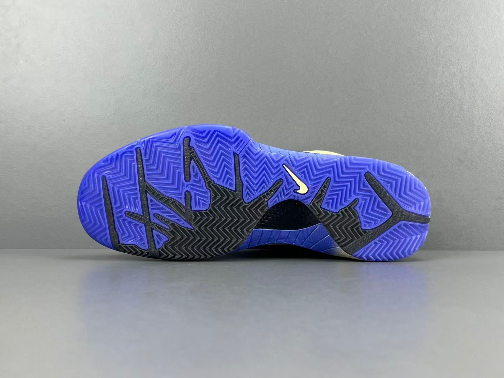 Nike Zoom Kobe 4 Protro FC