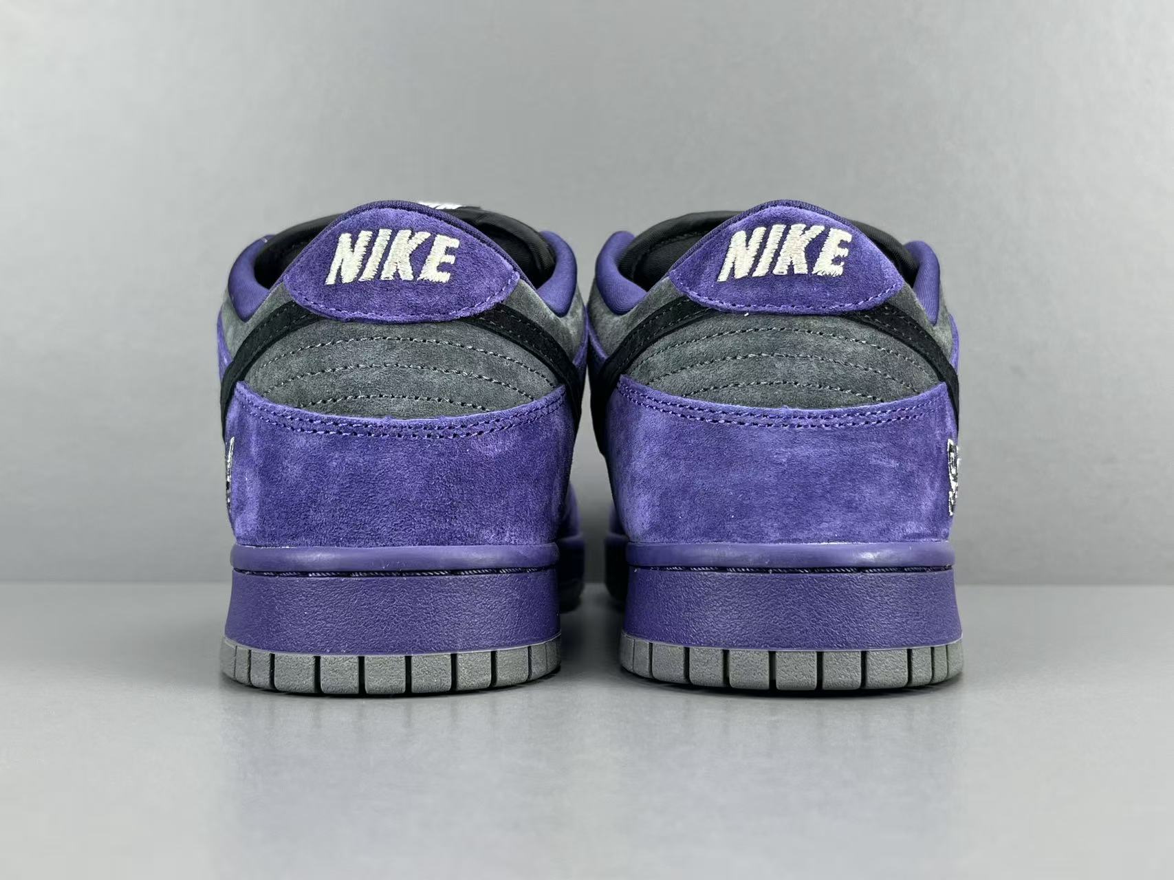 Nike SB Dunk Low x Supreme 94 Ink Purple