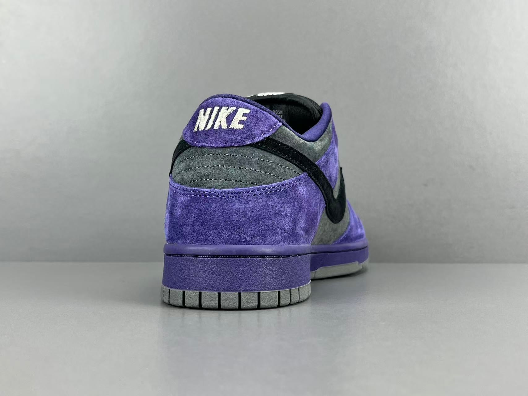 Nike SB Dunk Low x Supreme 94 Ink Purple