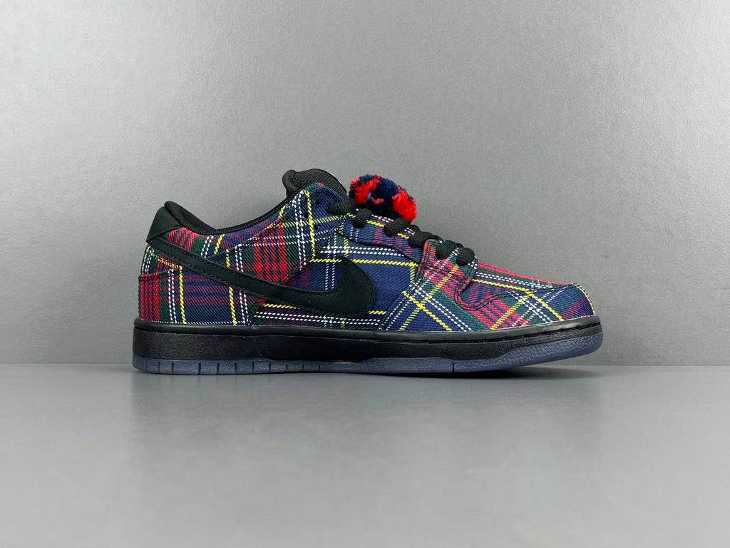 Supreme x NK Dunk Low SUP