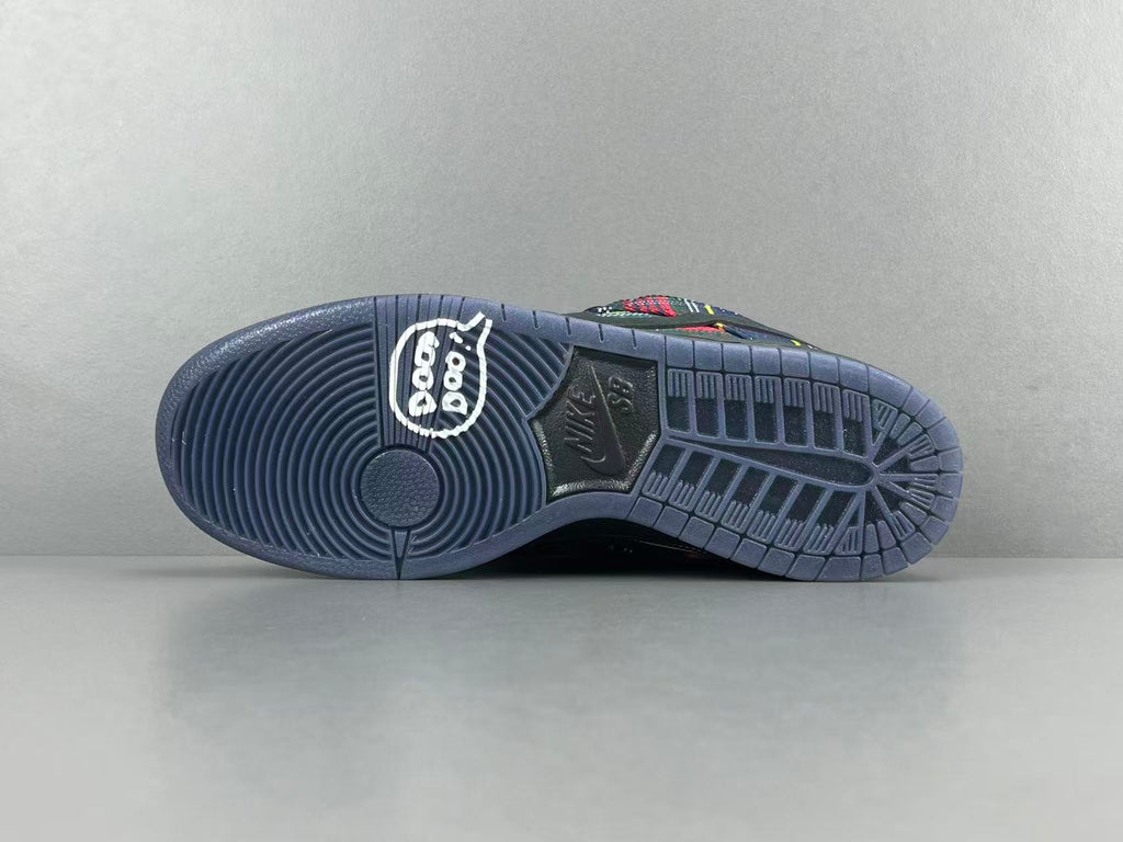 Supreme x NK Dunk Low SUP