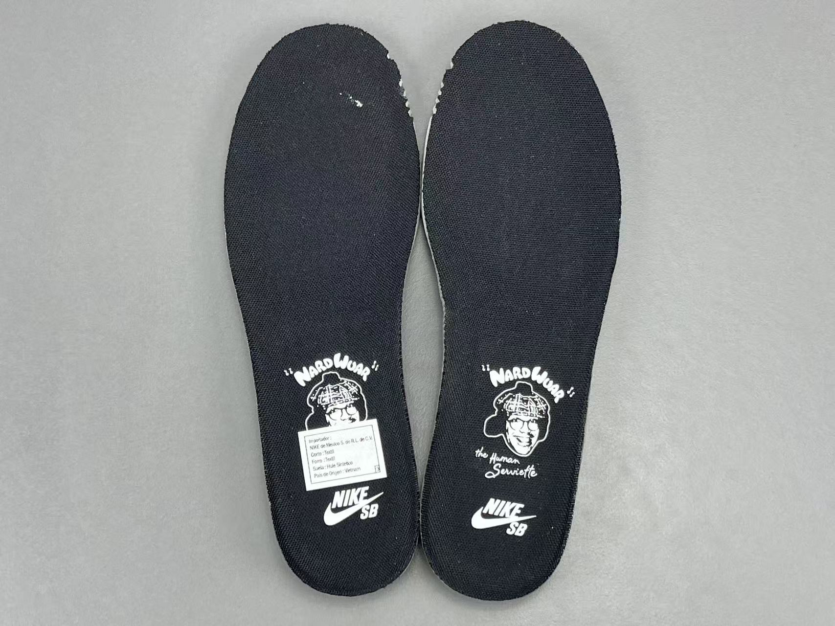 Supreme x NK Dunk Low SUP