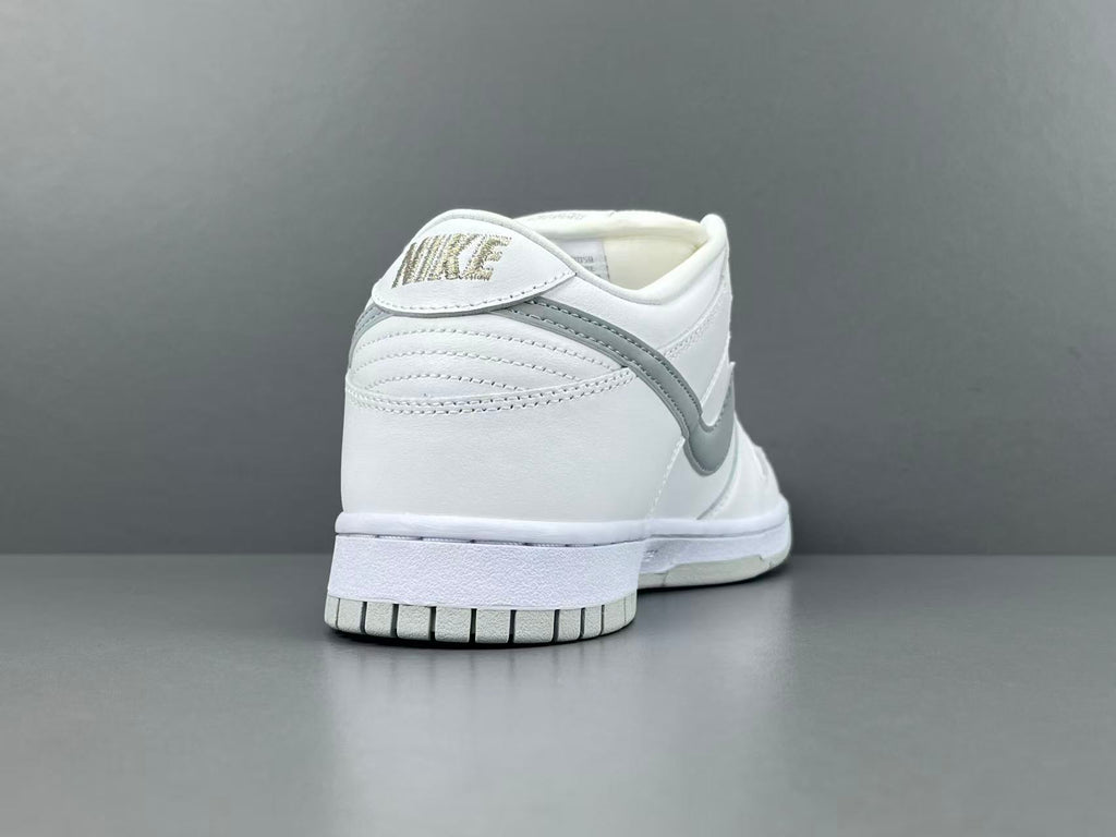 Supreme x Nike Dunk SB Dunk Low