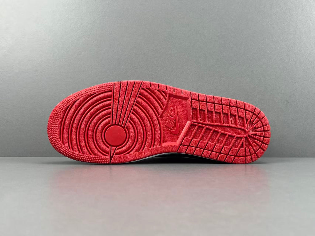 Travis Scott x Jordan Air Jordan 1