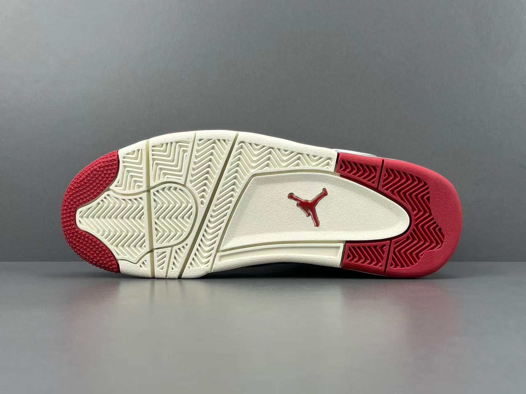 Jordan Air Jordan 4 Retro “Sierra Red”