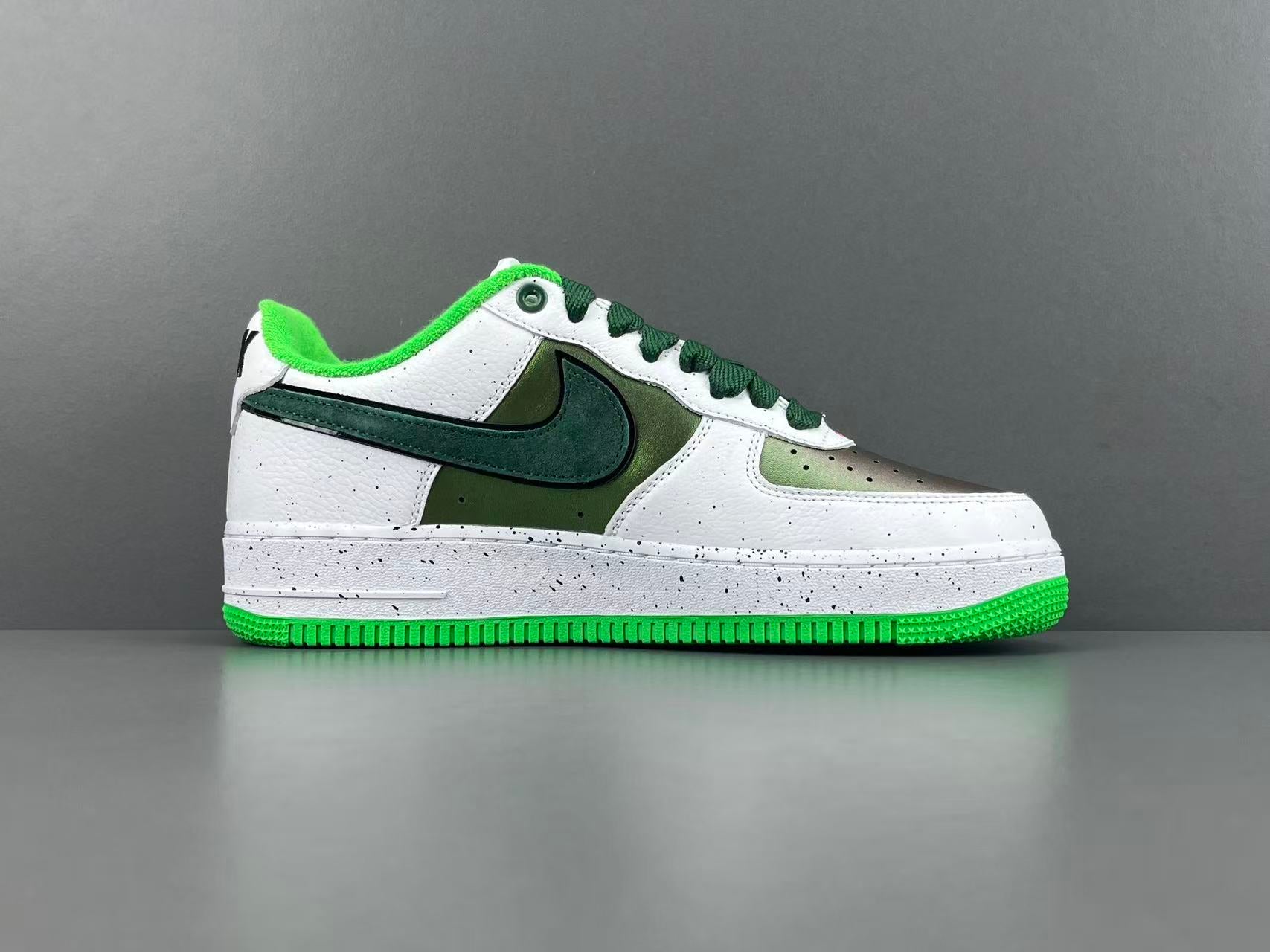 Nike  x DOAF Air Force 1 Egg or Duck