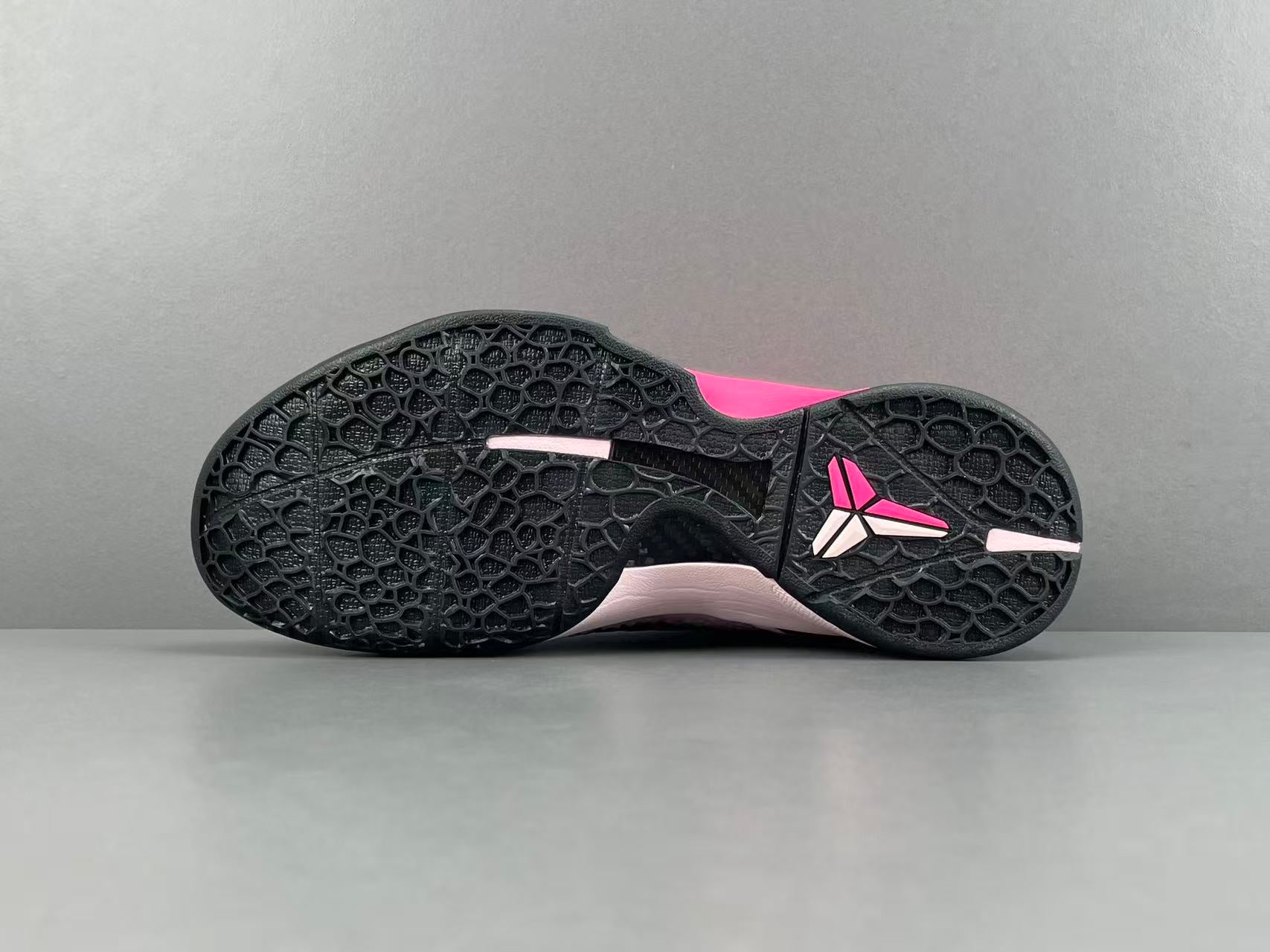 Nike Zoom Kobe 6“Kay Yow”