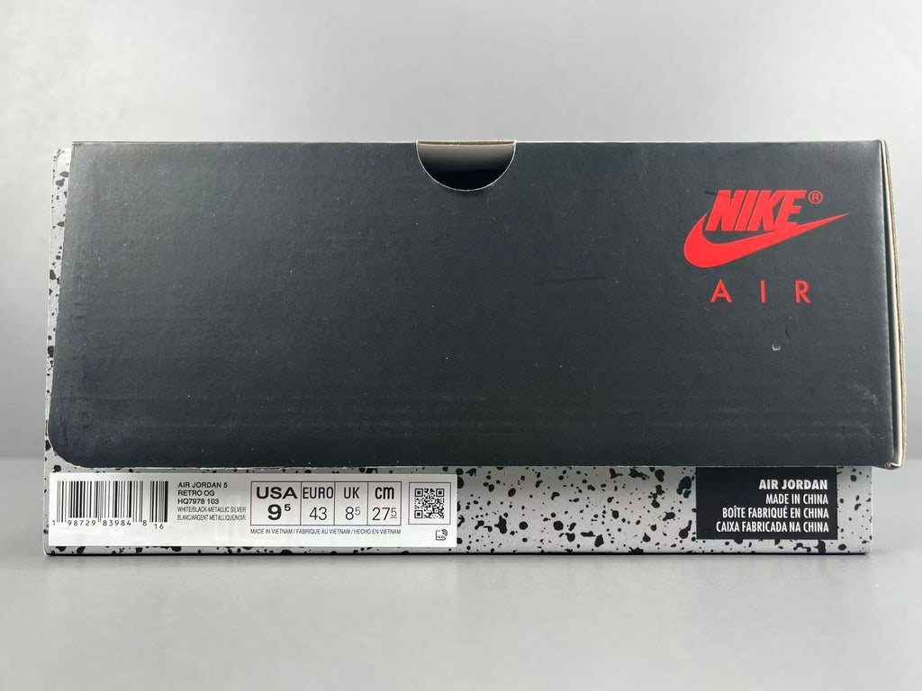Air Jordan 5 Retro "Metallic Silver"