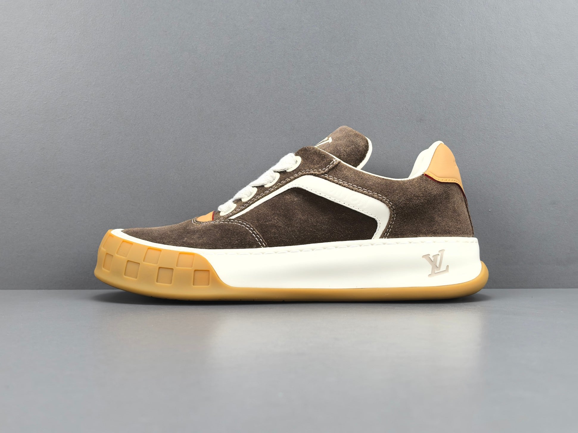 Lv Tilted