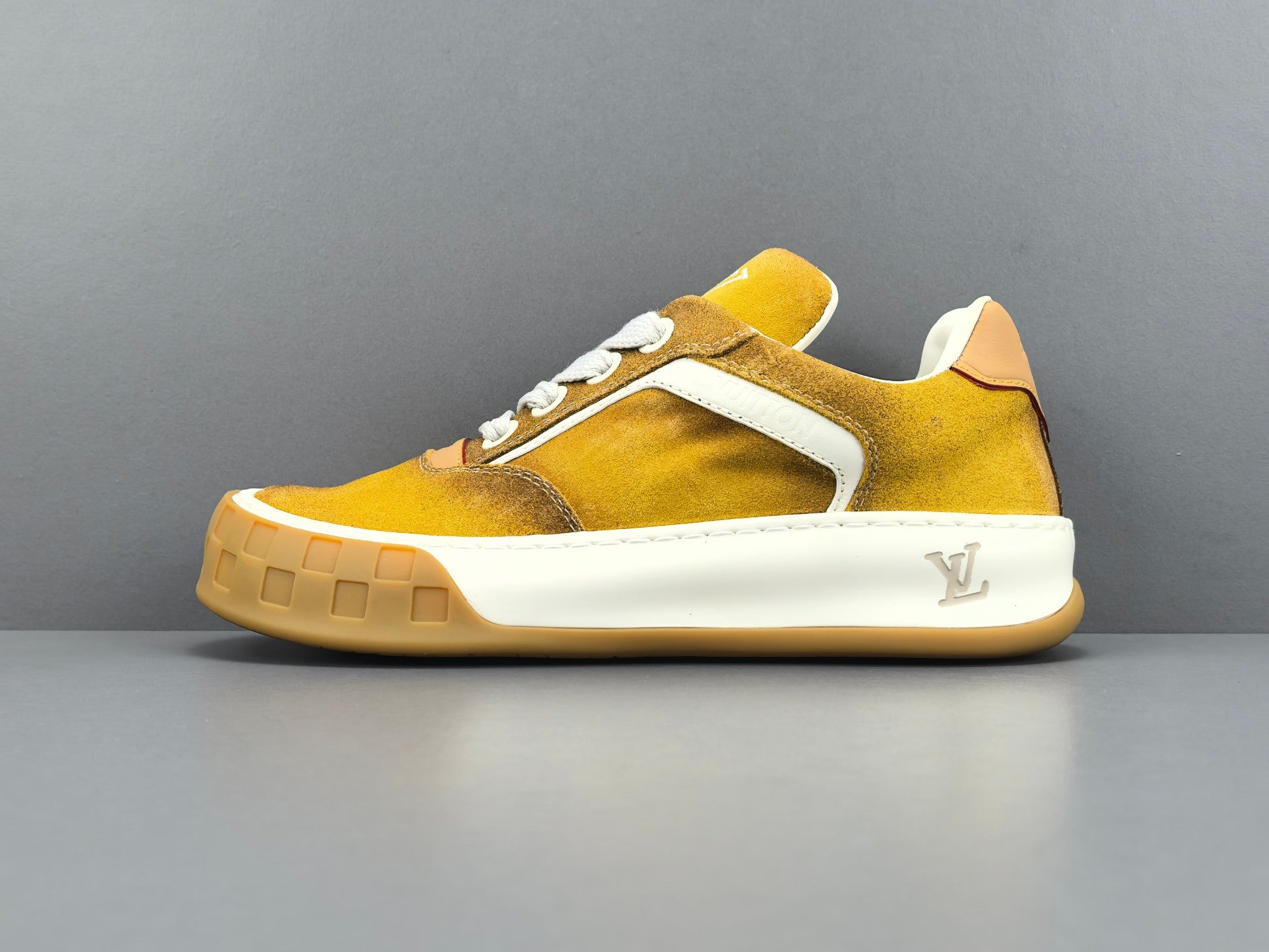 Lv Tilted
