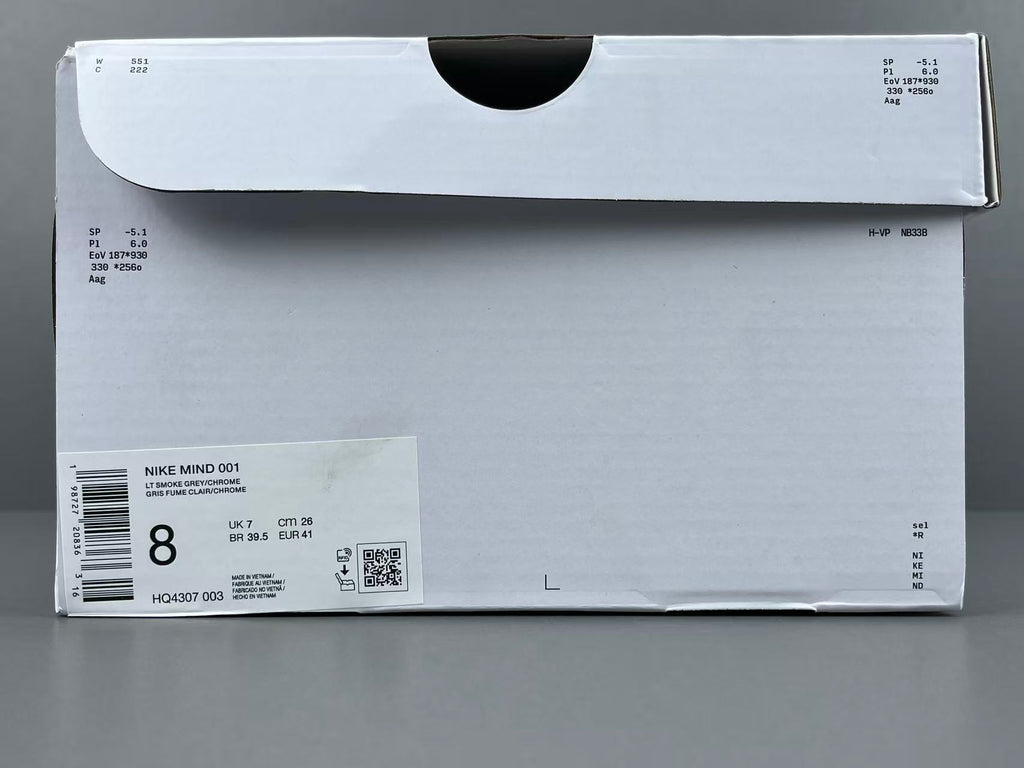 Nike Mind 001