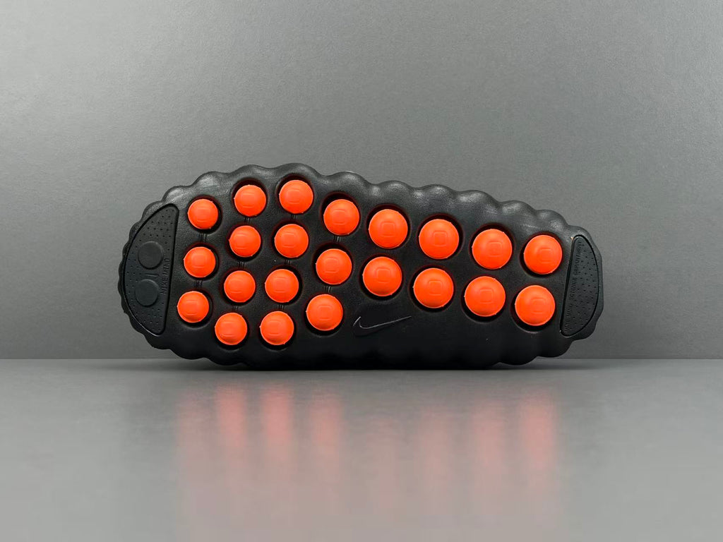 Nike Mind 001