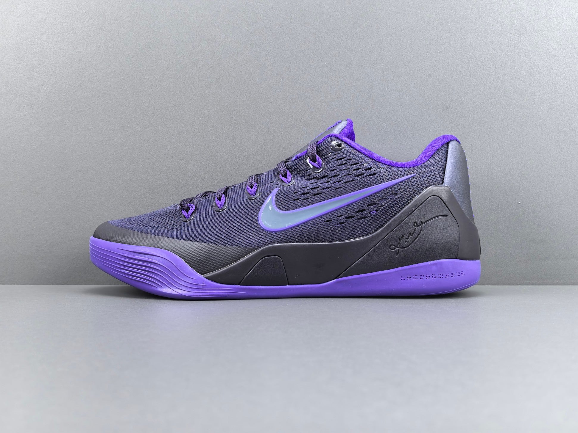 Nike Kobe 9 Elite Low EM Protro "Purple Dynasty"