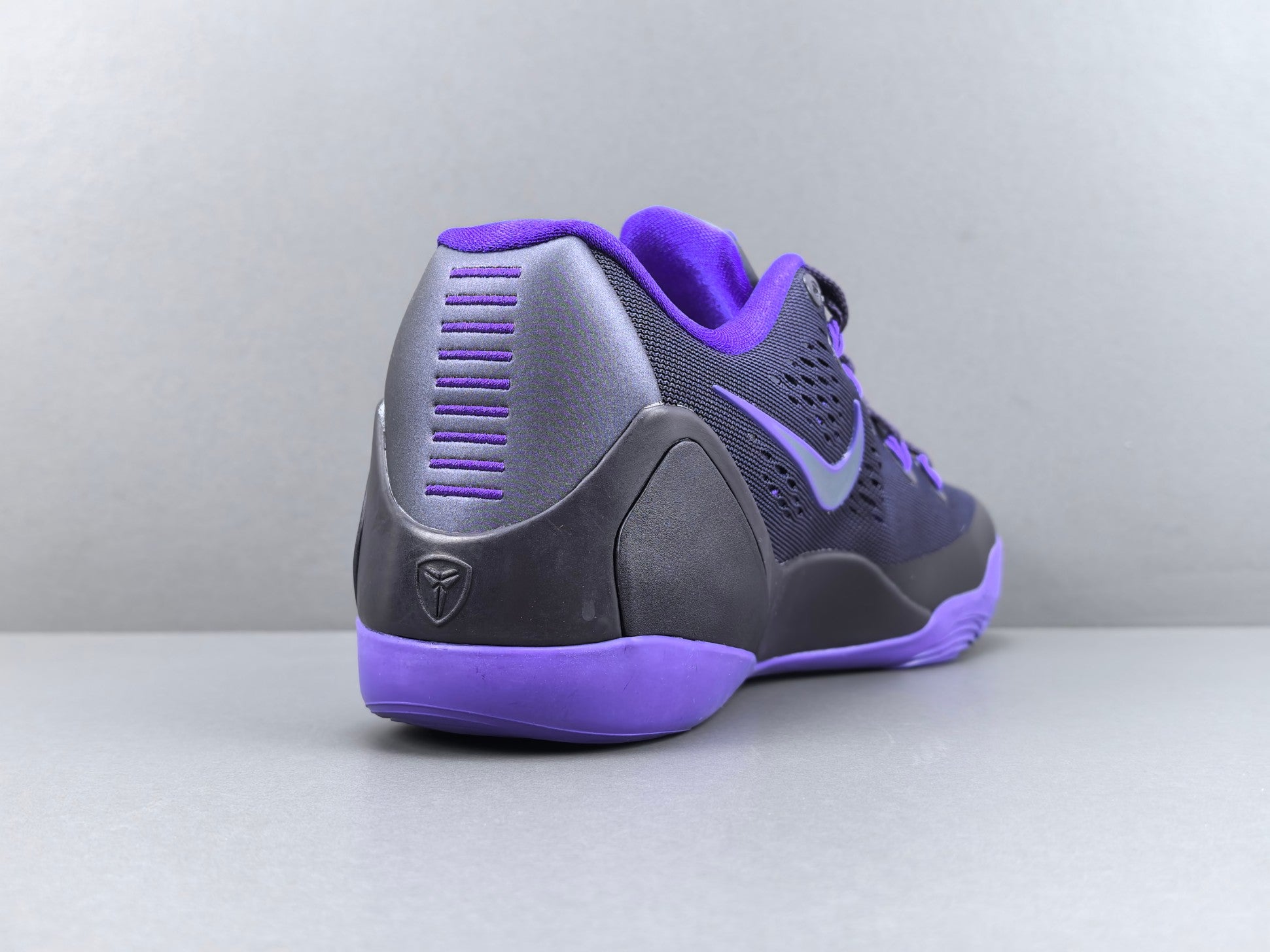 Nike Kobe 9 Elite Low EM Protro "Purple Dynasty"