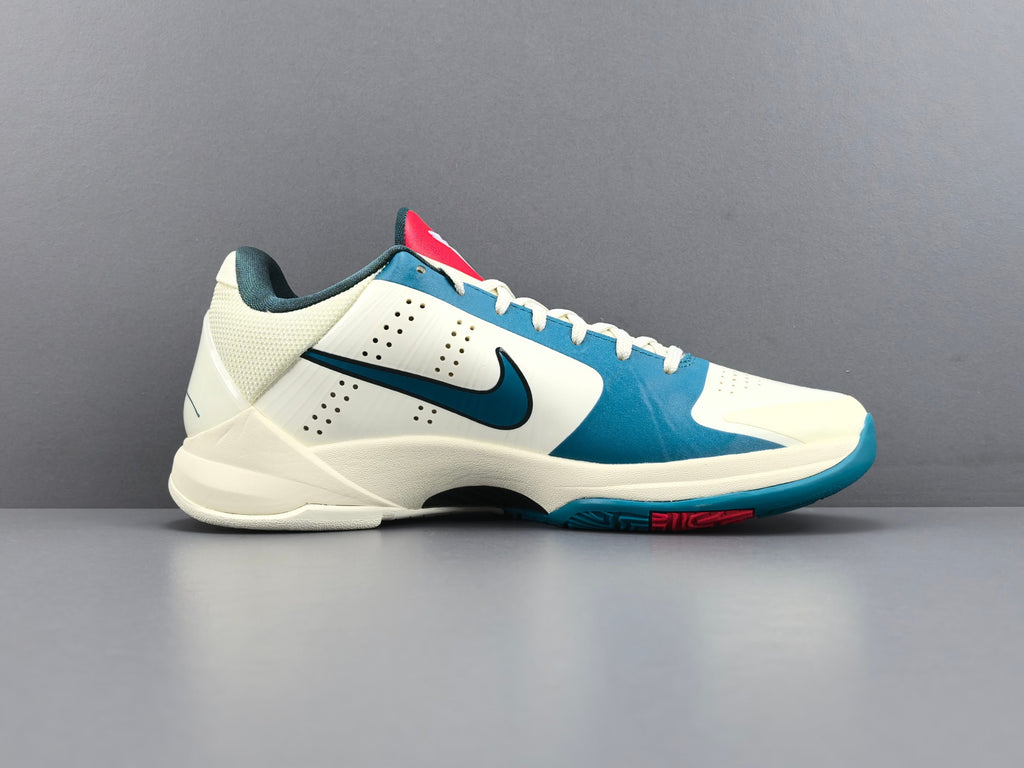 Nike Zoom Kobe 5 Caitlin Clark Protro