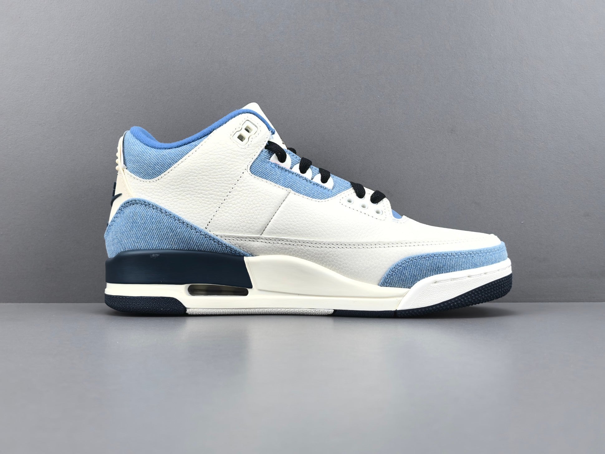 levi’s × Jordan Air Jordan 3 Retro SP